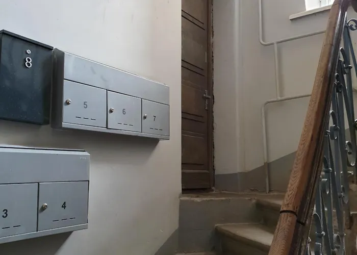 Low Ceiling Apartment